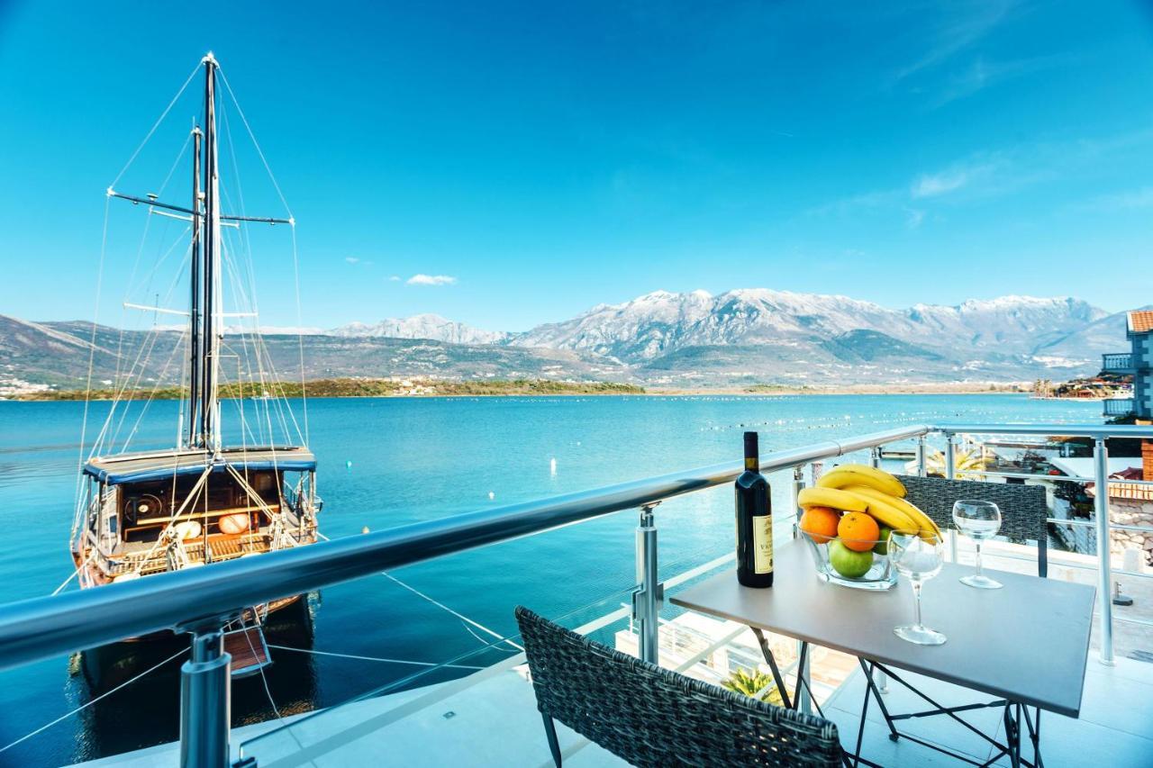 Beachfront Апартаменти Тиват